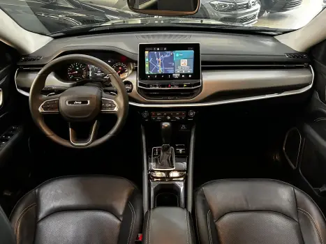 COMPASS LONG. T270 1.3 TB 4x2 Flex Aut.