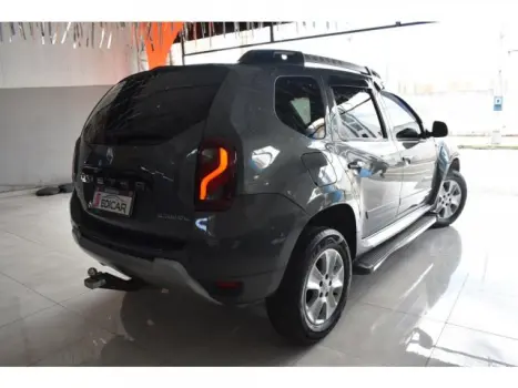 DUSTER - 2.0 DYNAMIQUE 4X2 16V 4P AUTOMÁTICO