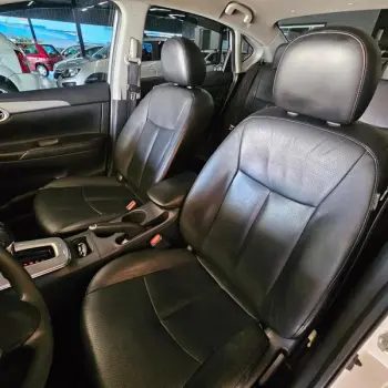 NISSAN SENTRA 20SL CVT