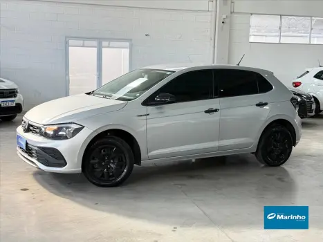 Volkswagen POLO 1.0 MPI TRACK MANUAL 4 portas