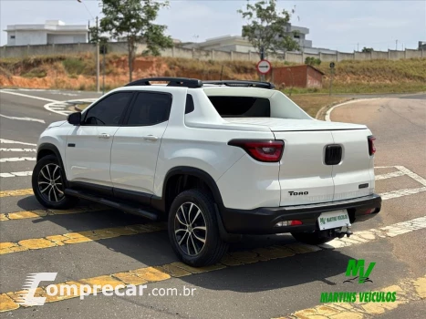 TORO 2.0 16V Turbo Ultra 4WD