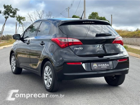 HB20 1.6 COMFORT PLUS 16V FLEX 4P MANUAL