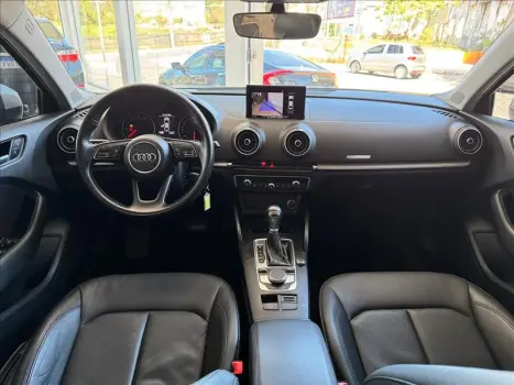 A3 1.4 TFSI Sedan Attraction 16V