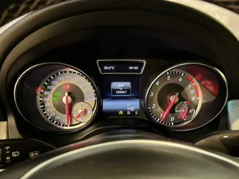 GLA 200 1.6 16V 4P CGI ADVANCE TURBO AUTOMÁTICO