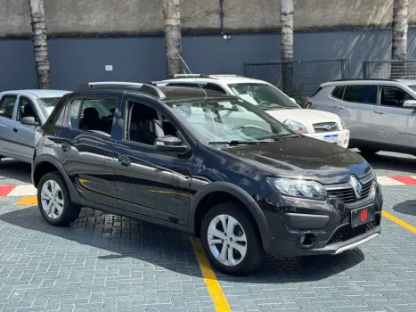 Renault SANDERO 1.6 16V SCE Stepway 4 portas