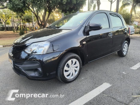 Toyota ETIOS 1.3 X 16V 4 portas
