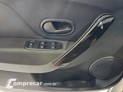 LOGAN 1.0 12V SCE ZEN