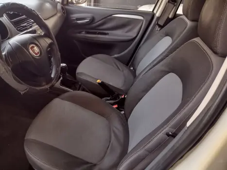 PUNTO 1.6 Essence 16V