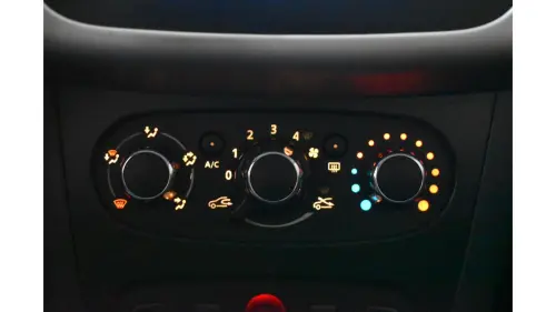 LOGAN - 1.0 12V SCE AUTHENTIQUE MANUAL