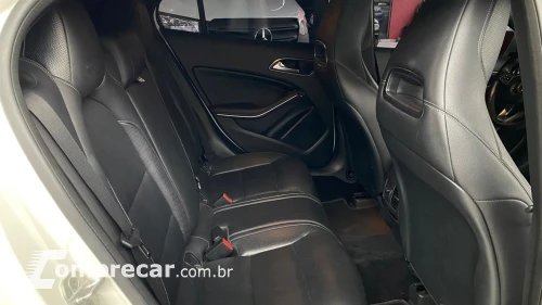 MERCEDES-BENZ GLA 200 1.6 CGI ENDURO 7G-DCT