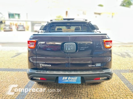 TORO 2.0 16V Turbo Ranch 4WD AT9