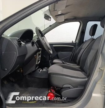 LOGAN 1.0 Expression 16V