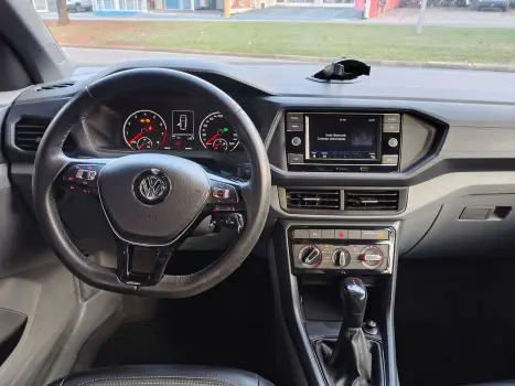 VOLKSWAGEN T-CROSS 1.0 200 TSI TOTAL AUTOMÁTICO