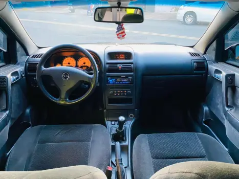 ASTRA 2.0 MPFI Advantage 8V