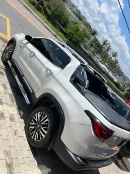 TORO 2.0 16V Turbo Ranch 4WD AT9