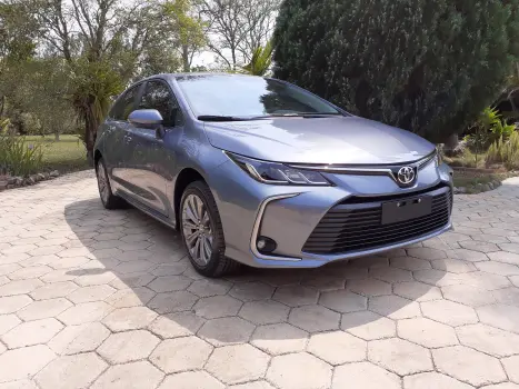 Toyota COROLLA 2.0 Vvt-ie XEI Direct Shift 4 portas