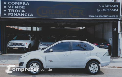 FIESTA 1.6 MPI Class Sedan 8V