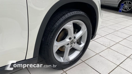 MERCEDES-BENZ GLA 200 1.6 CGI ENDURO 7G-DCT