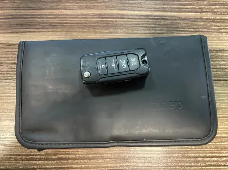 RENEGADE 1.8 16V Longitude