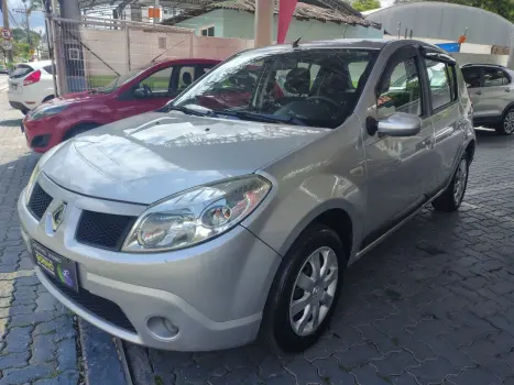 RENAULT SANDERO 1.6 PRIVILEGE 16V