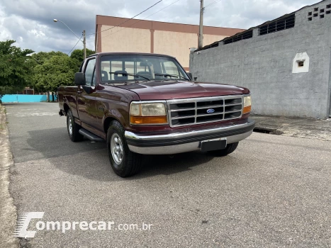 FORD F-1000 2.5 XLT 4X2 CS 8V Turbo 2 portas