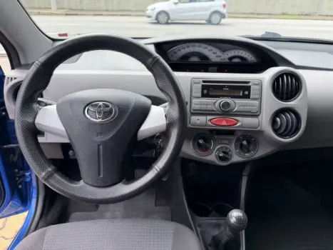 ETIOS HATCH - 1.3 XS 16V 4P MANUAL