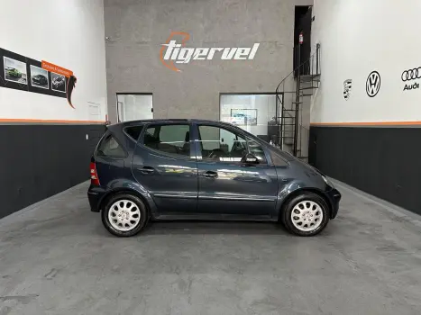 A 190 1.9 Elegance 8V Gasolina 4P Automático