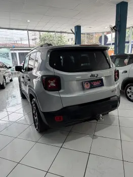 RENEGADE 1.8 16V Sport