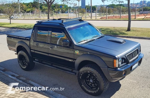 L200 2.5 GLS 4X4 CD 8V Turbo