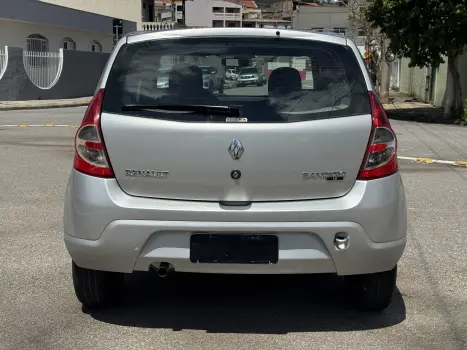 SANDERO 1.6 Expression 8V Hi-torque