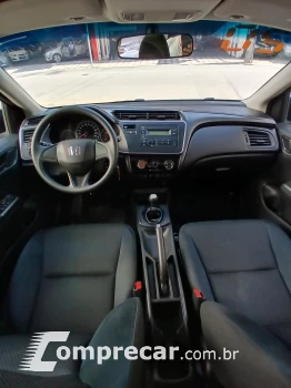 CITY 1.5 DX Sedan 16V