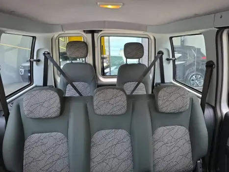 Doblo ESSENCE 1.8 Flex 16V 5p