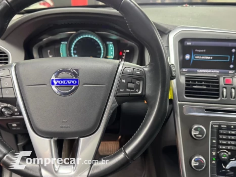 XC60 2.0 T5 DYNAMIC FWD TURBO 4P AUTOMÁTICO