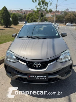 Etios 1.5 XS Hatch
