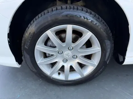 308 Active 1.6 Flex 16V 5p mec.