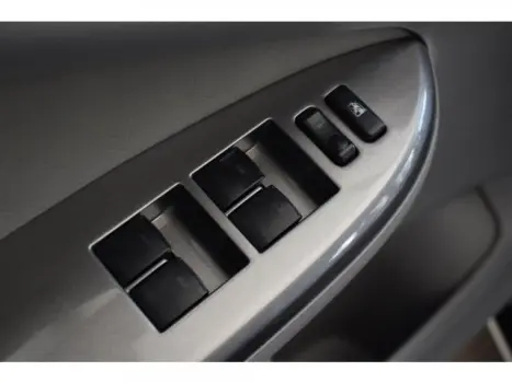 COROLLA - 1.8 GLI 16V 4P AUTOMÁTICO