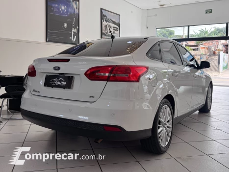 FOCUS 2.0 SE Plus Sedan 16V