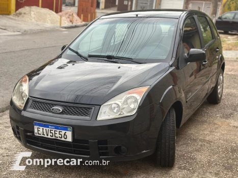 FIESTA 1.6 MPI Class Hatch 8V