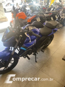 Yamaha FZ25 FAZER CONNECTED ABS