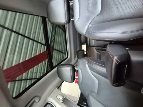 COMPASS 2.0 16V DIESEL LIMITED 4X4 AUTOMÁTICO