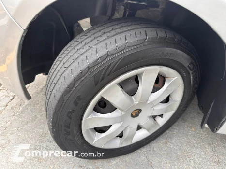 SANDERO 1.0 Expression 16V