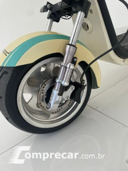 SCOOTER AP-R10 / EMOOD