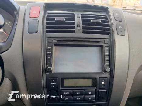 TUCSON - 2.0 MPFI GLS 16V 143CV 2WD 4P AUTOMÁTICO