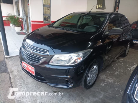 CHEVROLET ONIX 1.0 LT 4 portas