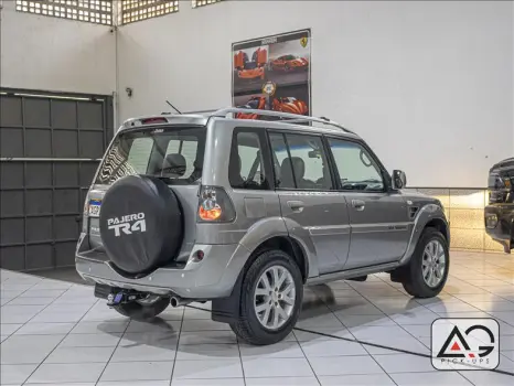 PAJERO TR4 2.0 4X2 16V 140cv