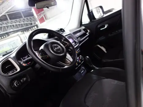 RENEGADE - 1.8 16V SPORT 4P AUTOMÁTICO