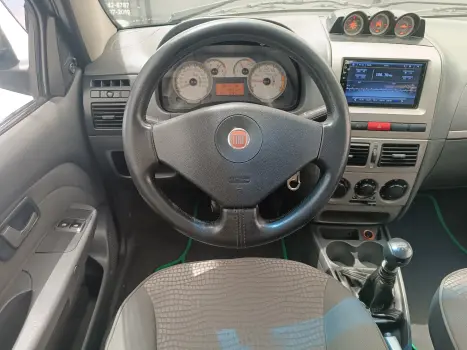 STRADA 1.8 MPI Adventure CD 8V