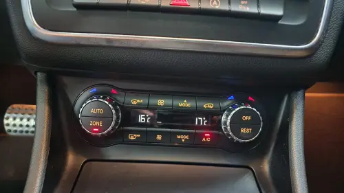 GLA 250 Sport 2.0 TB 16V 4x2  211cv Aut.