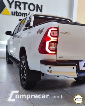 Hilux Caminhonete 2.8 16V SRX 4X4 TURBO DIESEL CABINE DUPLA
