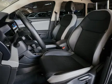 TAOS 1.4 250 TSI TOTAL FLEX COMFORTLINE AUTOMÁTICO